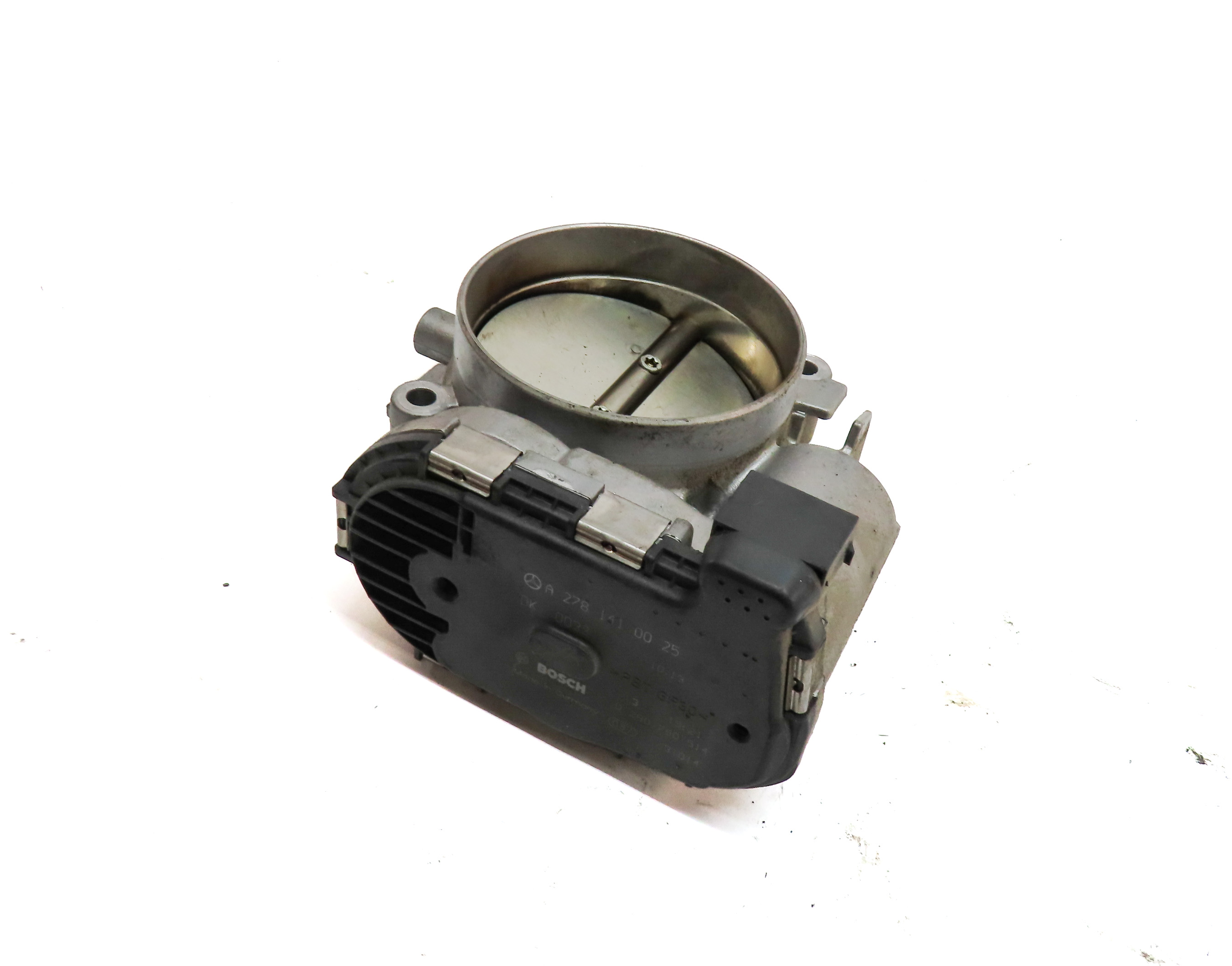 11-20 CL CLS E G GL GLE GLS ML S W207 W212 W166 X166 4.6L 5.5L THROTTLE BODY — exact item pictured